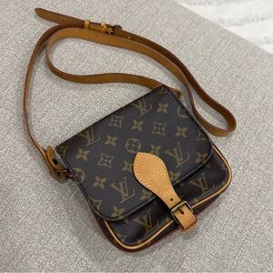 Louis Vuitton mini Cartouchiere